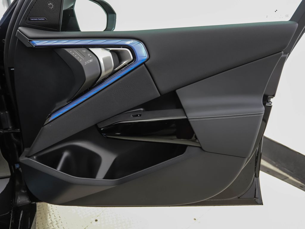 Thumbnail: 2026 BMW X3 - 28