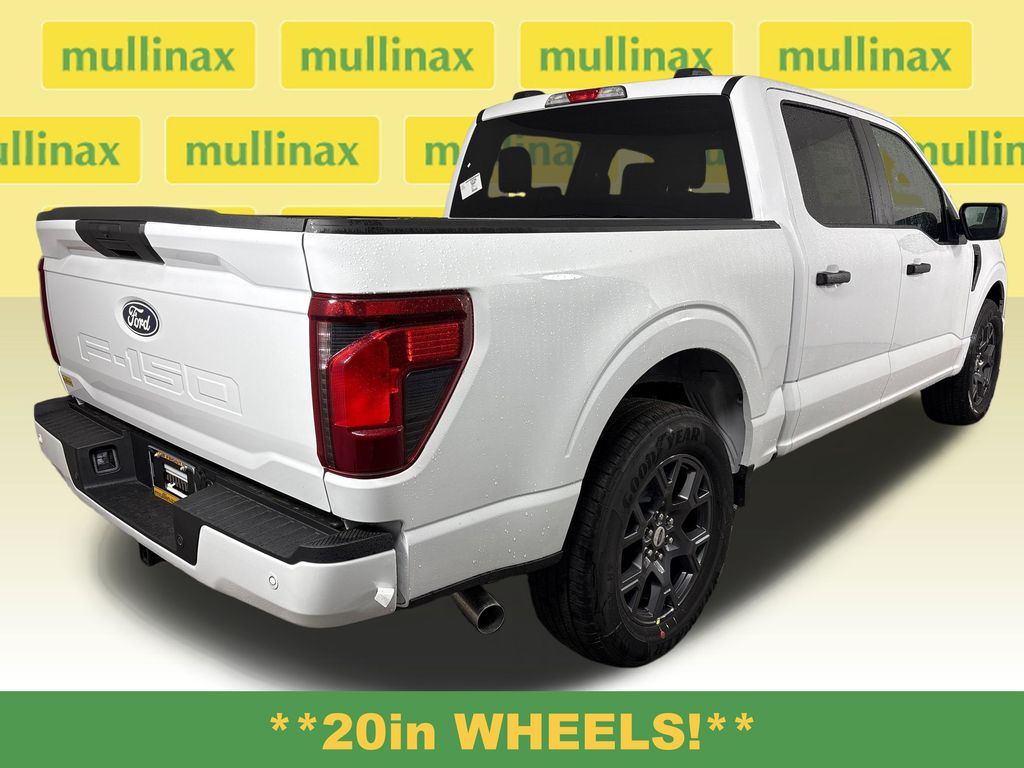 View vehicle photo 4