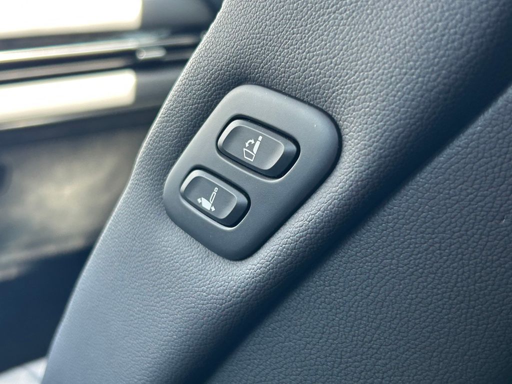 Used 2025 Genesis GV80 SUV