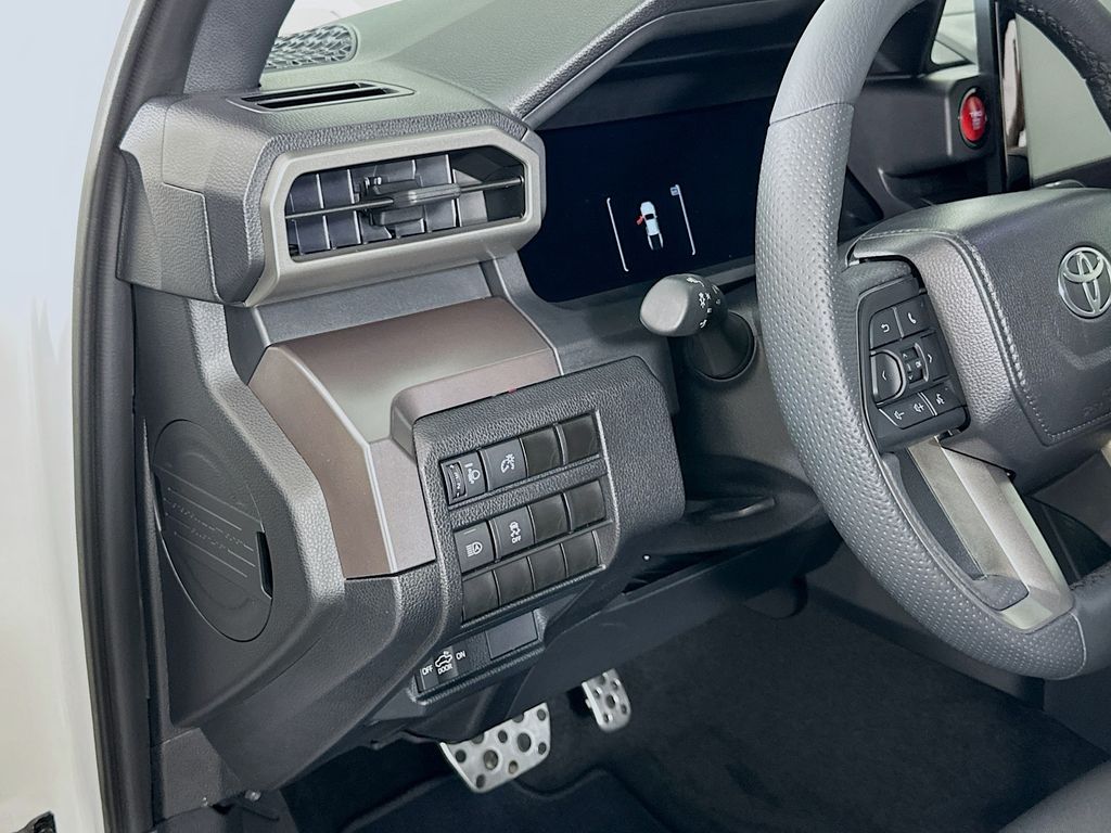 Thumbnail: 2024 Toyota Tacoma - 10