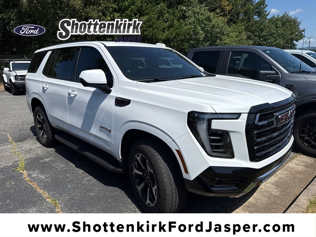 Summit White 2025 GMC Yukon SUV / Crossover Four-Wheel Drive
