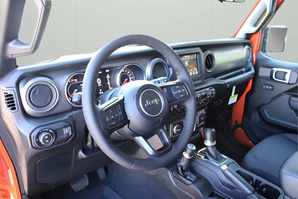 Used Car 2023 Jeep Gladiator  Willys For Sale Under $60,000 In Austin, Texas