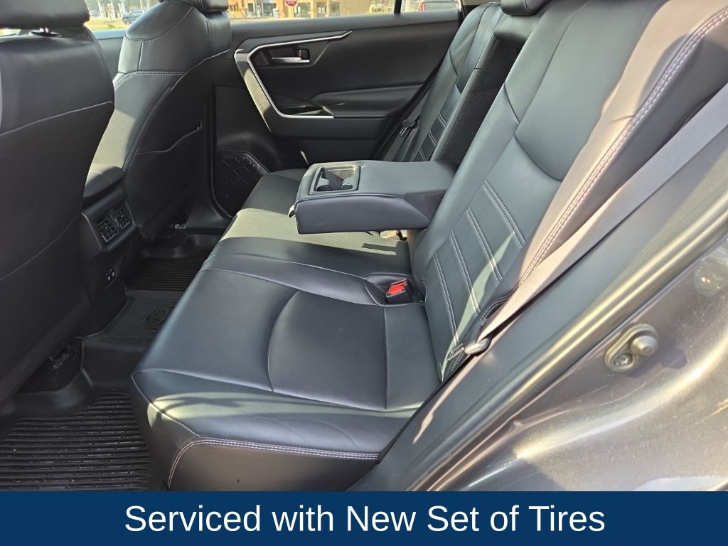 2019 Toyota RAV4 XLE Premium