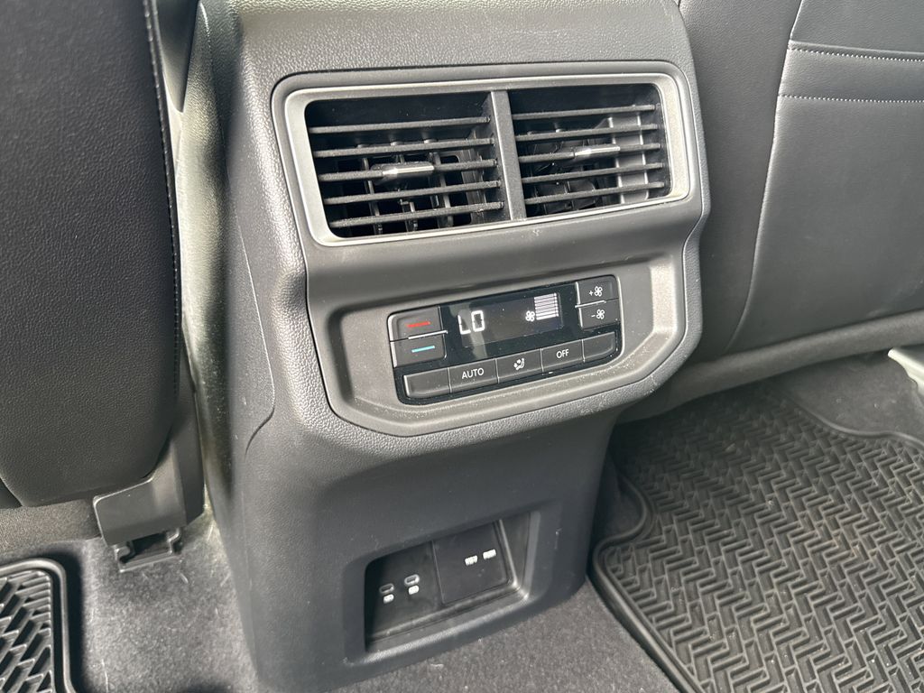 2024 Volkswagen Atlas 2.0T Peak Edition SE w/Technology Green at DeMontrond Ford
