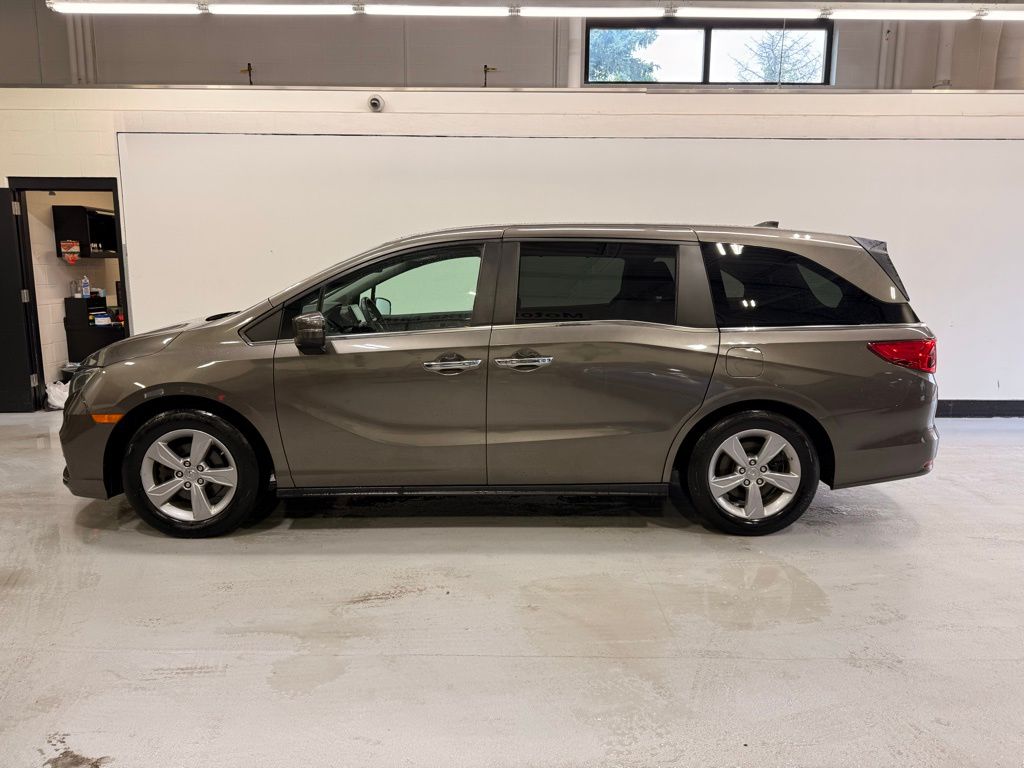 Thumbnail: 2018 Honda Odyssey - 2