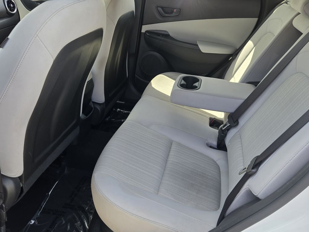 2023 Hyundai Kona - $19,599