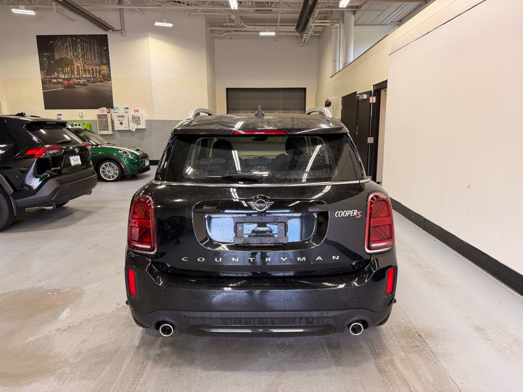 Thumbnail: 2023 MINI Cooper Countryman - 4