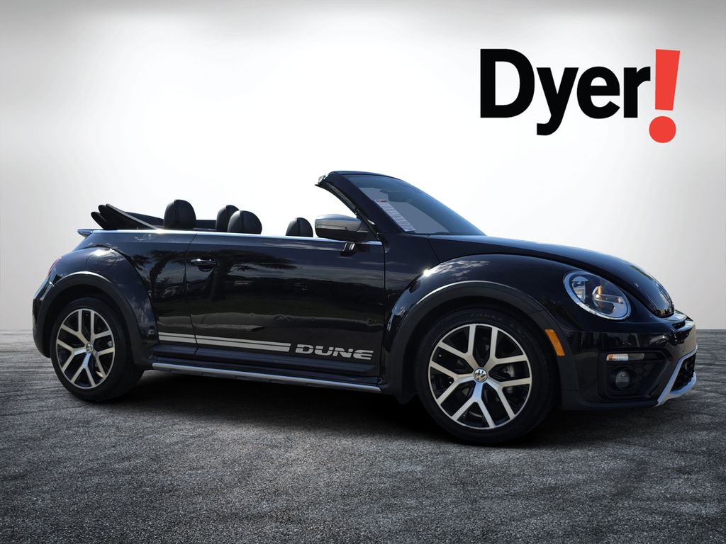 Deep Black Pearl/Black Roof 2017 Volkswagen Beetle Convertible Front-Wheel Drive 6-Speed Automatic