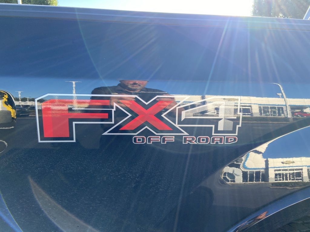 Thumbnail: 2018 Ford F-150 - 9