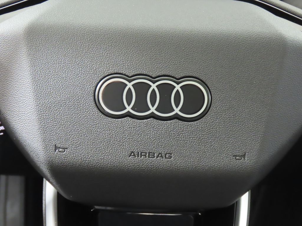 Thumbnail: 2026 Audi e-tron GT - 16