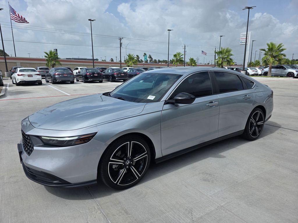 Used 2024 Silver Honda Sport image 3