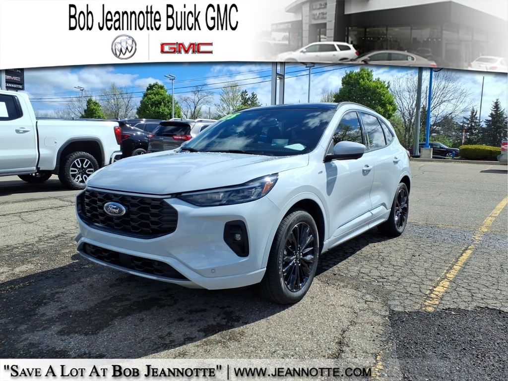 Silver Metallic 2025 Ford Escape Hybrid ST-Line Elite AWD SUV / Crossover All-Wheel Drive Continuously Variable Transmission