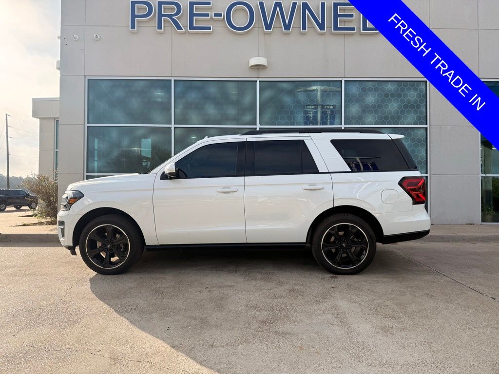 White Metallic 2024 Ford Expedition Limited RWD SUV / Crossover 4X2 Automatic