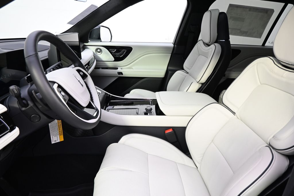 New 2026 White Lincoln Black Label image 13