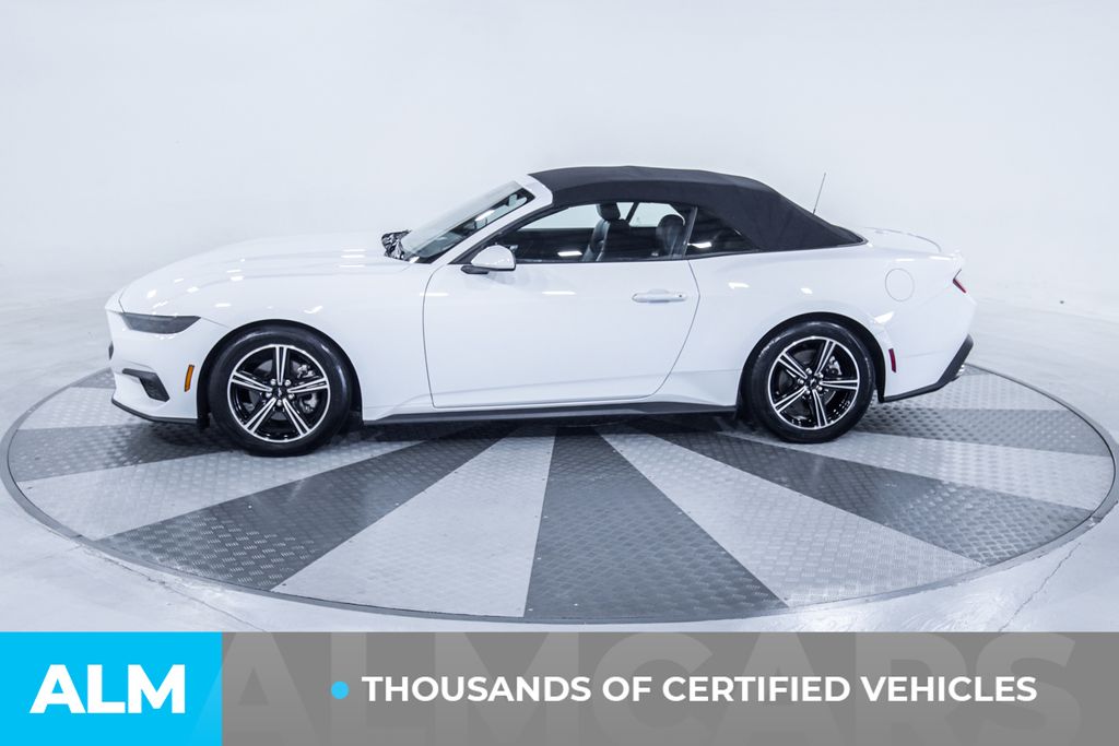Used 2025 White Ford EcoBoost Premium image 4