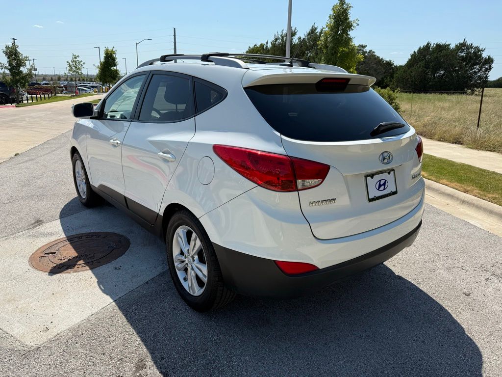 Thumbnail: 2013 Hyundai Tucson - 7