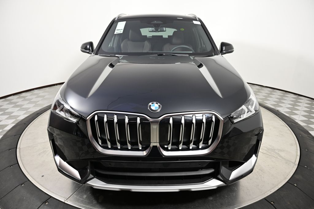 2025 BMW X1 xDrive28i 8