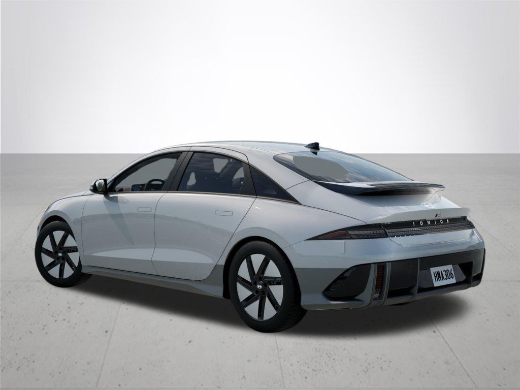 2025 Hyundai Ioniq 6 SE photo 4