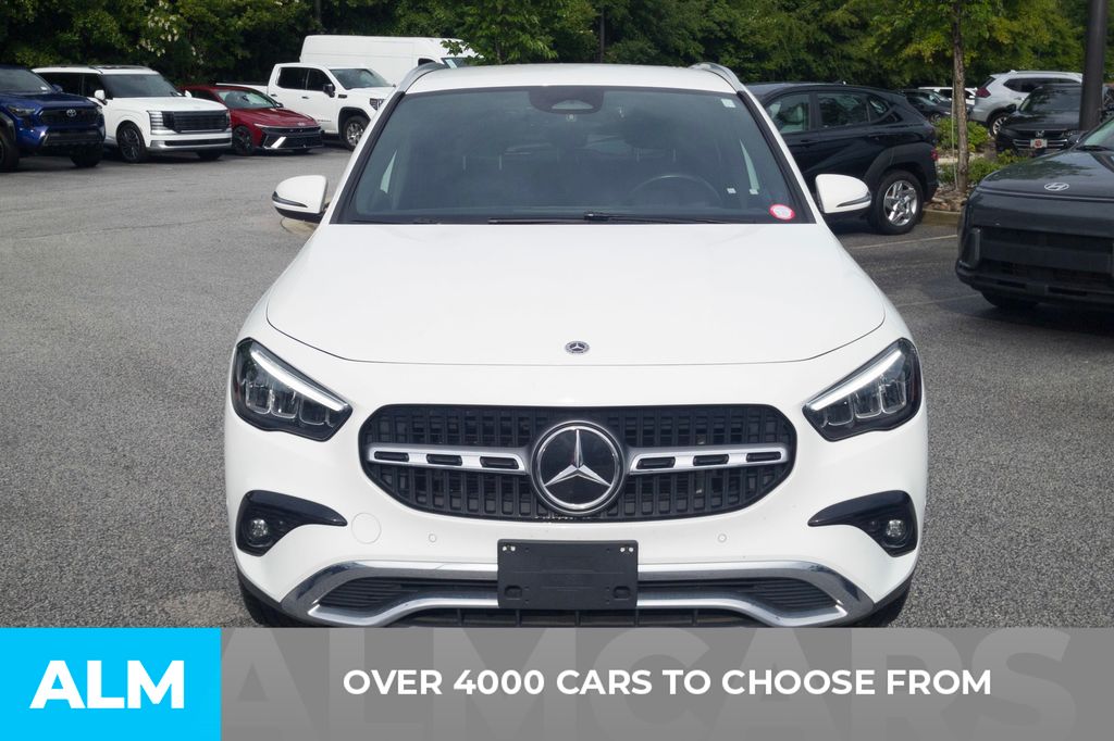 Used 2025 White Mercedes-Benz GLA 250 image 2