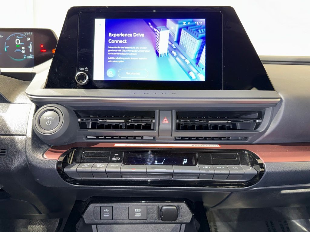 2024 Toyota Prius Prime SE 24