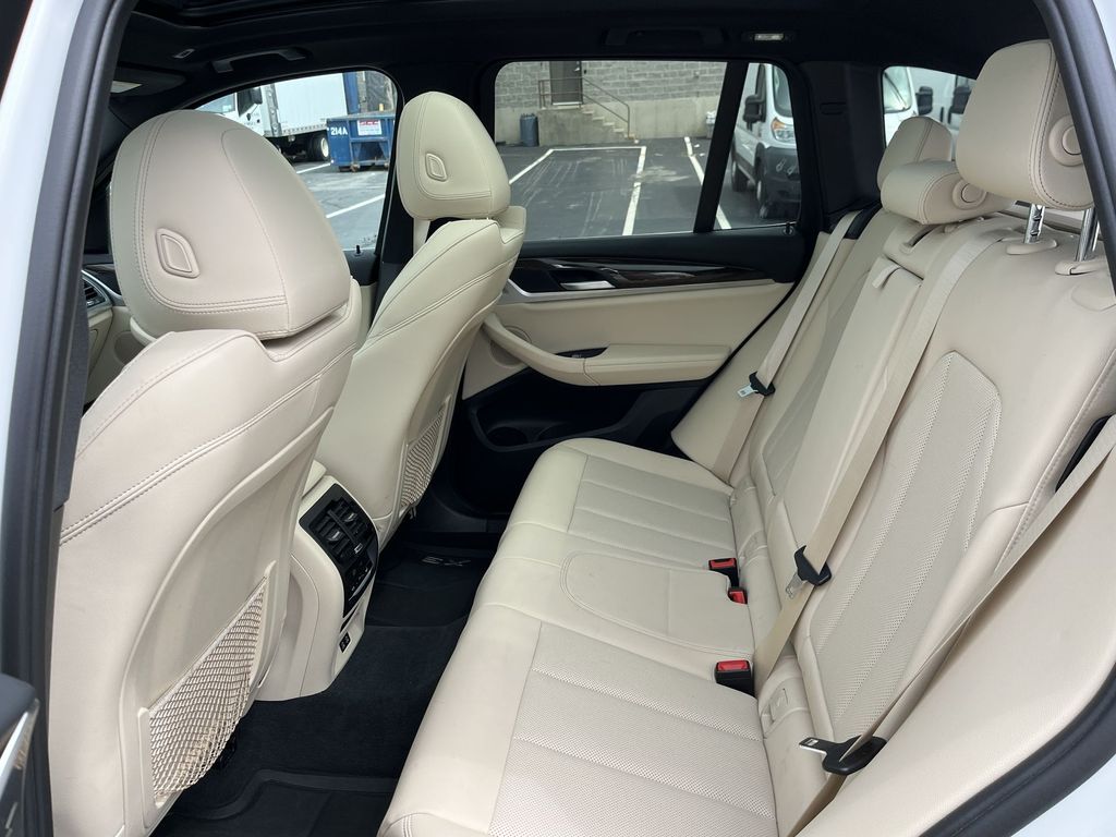 Thumbnail: 2022 BMW X3 - 22