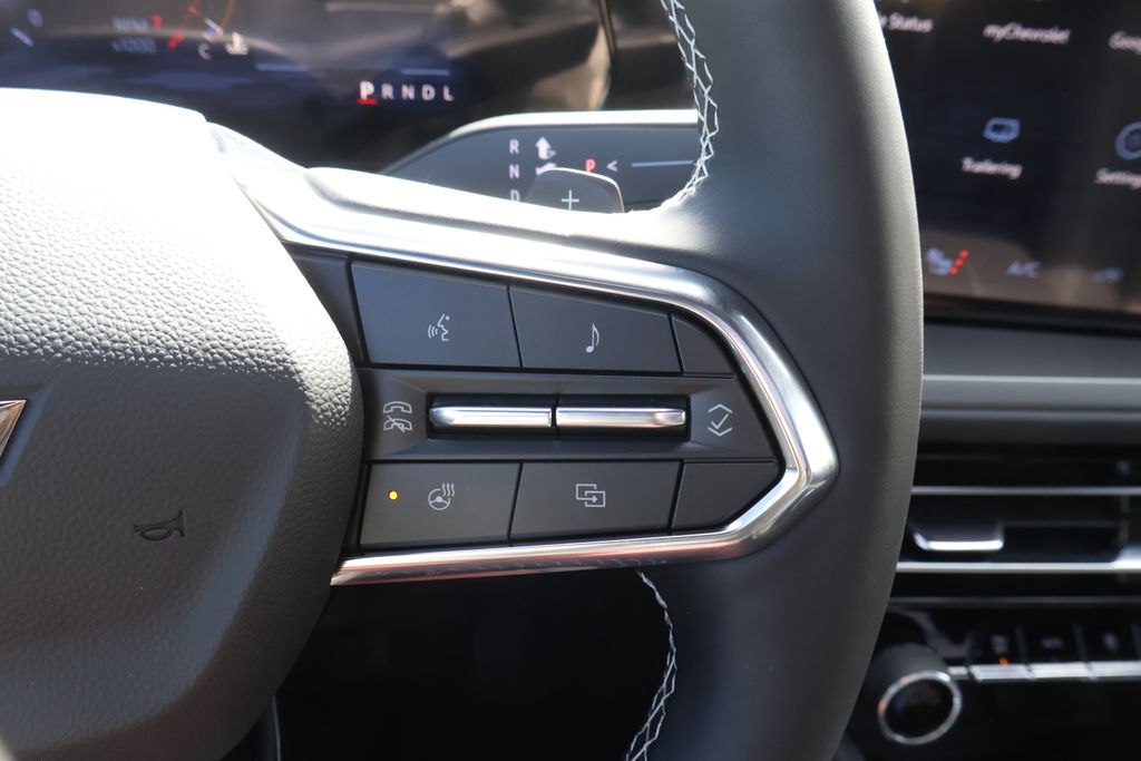 Thumbnail: 2026 Chevrolet Traverse - 22