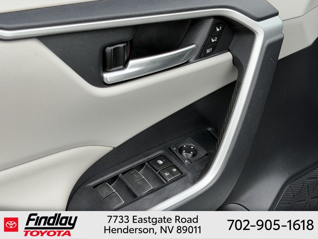 Used 2020 Toyota RAV4 SUV