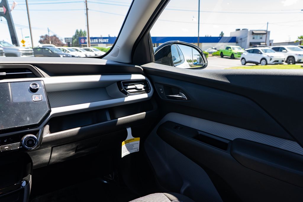2027 Chevrolet Bolt LT - Photo 11
