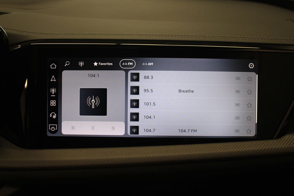 Thumbnail: 2026 Audi SQ5 - 28
