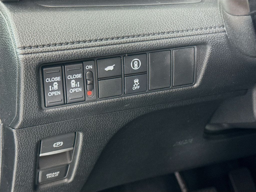 Used Car 2024 Honda Odyssey  Ex-l For Sale Under $35,000 In Austin, Texas