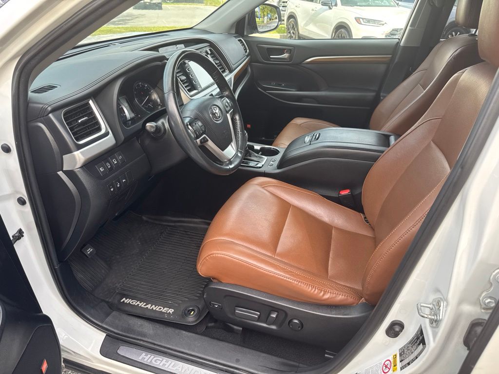 Used 2019 Toyota Highlander SUV