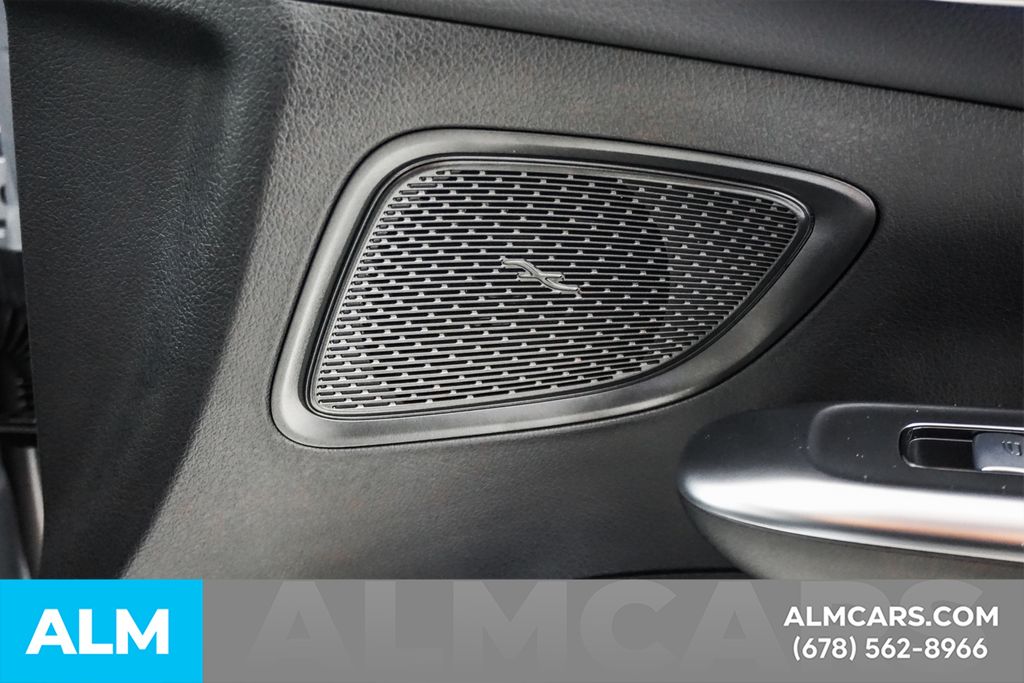 Used 2026 Silver Mercedes-Benz C 300 image 41