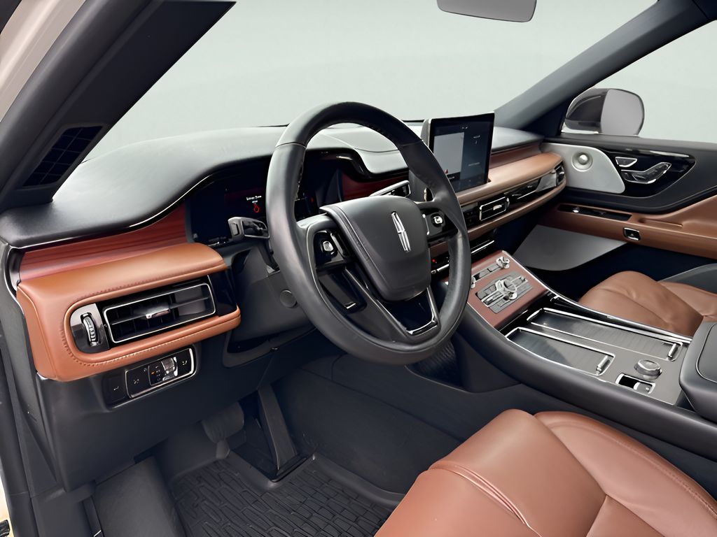 2023 Lincoln Aviator