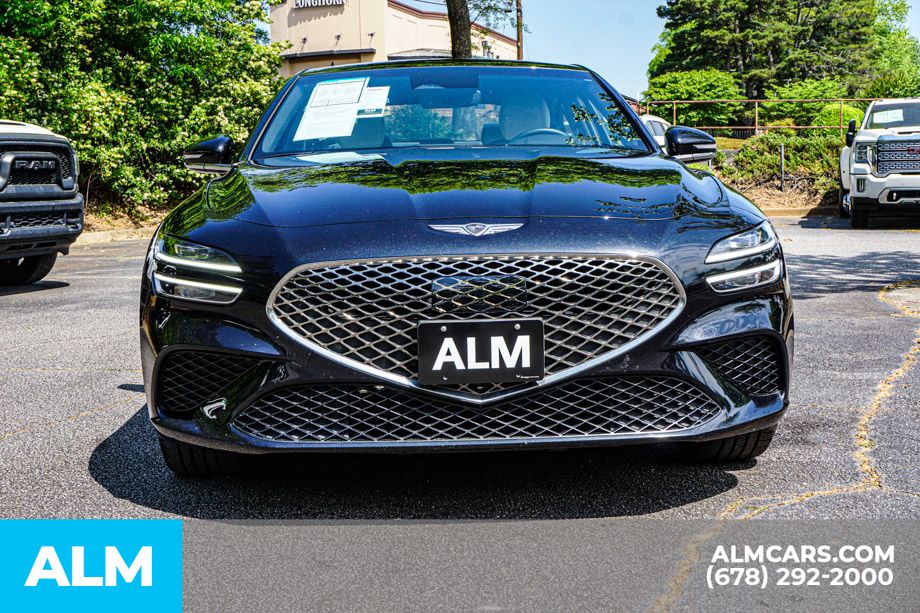 Used 2025 Black Genesis 2.5T image 10