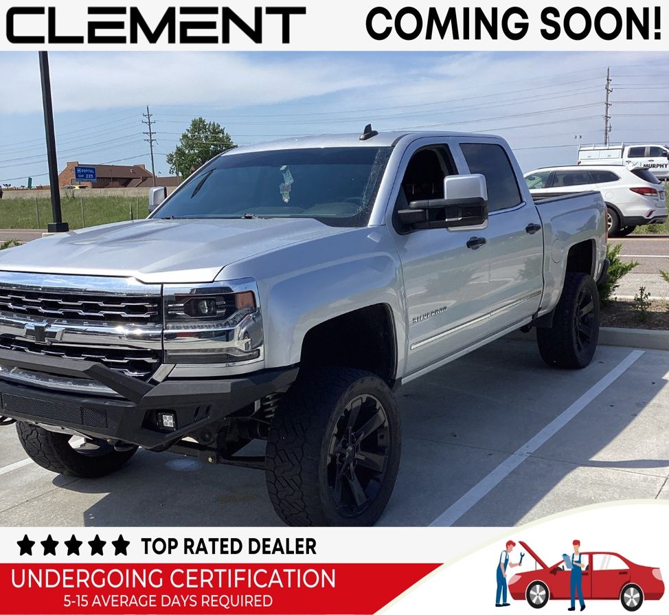 Silver Ice Metallic 2017 Chevrolet Silverado 1500 Pickup Truck Four-Wheel Drive 6-Speed Automatic Overdrive