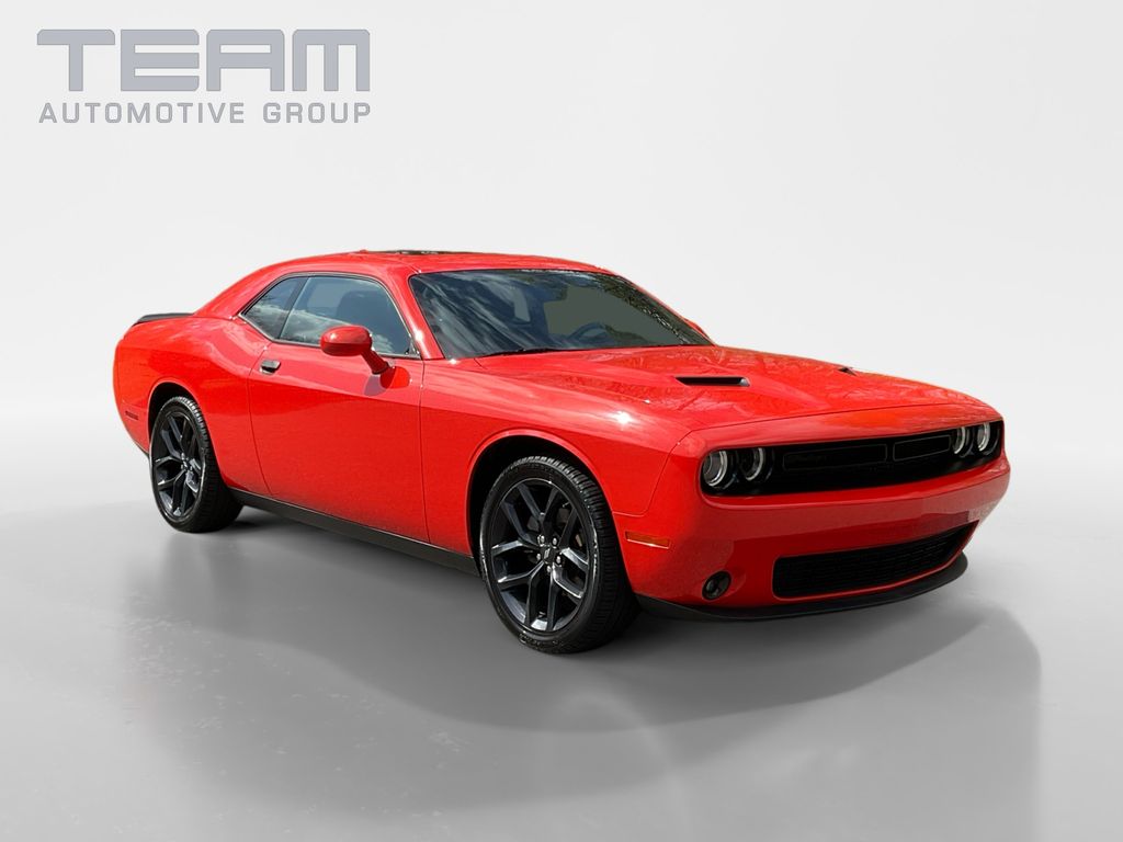 Go Mango 2021 Dodge Challenger SXT RWD Coupe Rear-Wheel Drive 8-Speed Automatic