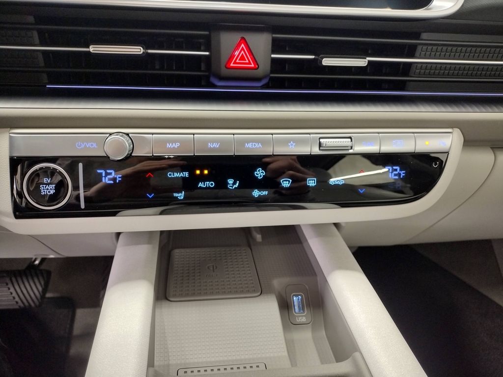 2025 Hyundai IONIQ 6 SEL