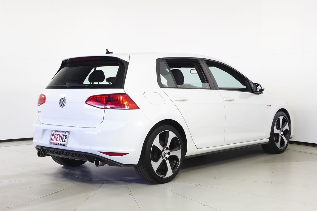 Thumbnail: 2016 Volkswagen Golf - 7