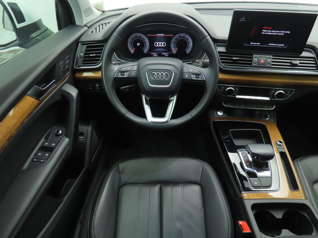 Thumbnail: 2023 Audi Q5 - 10