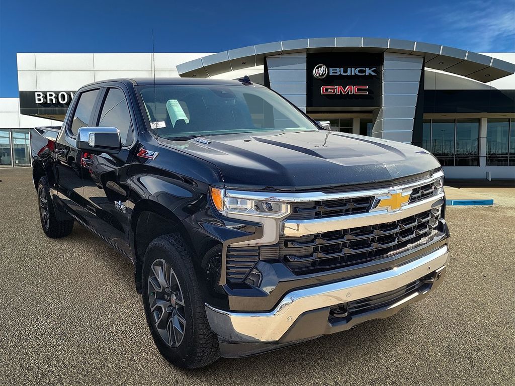 2025 Chevrolet Silverado 1500 LT - 0