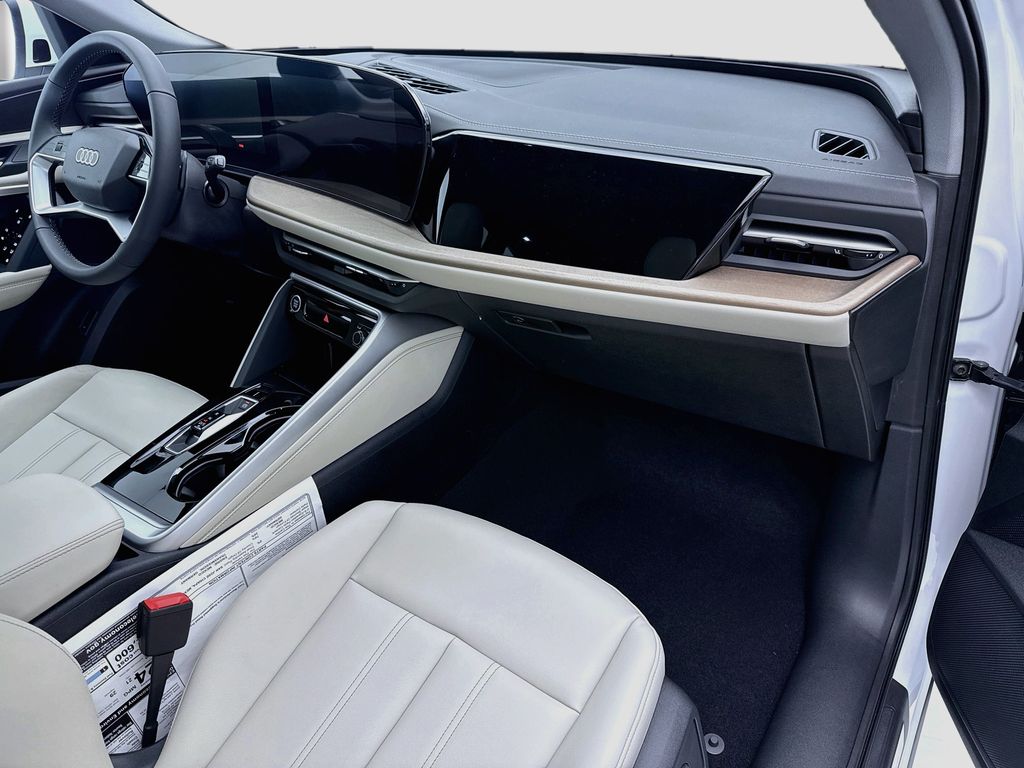 Thumbnail: 2026 Audi Q5 - 16