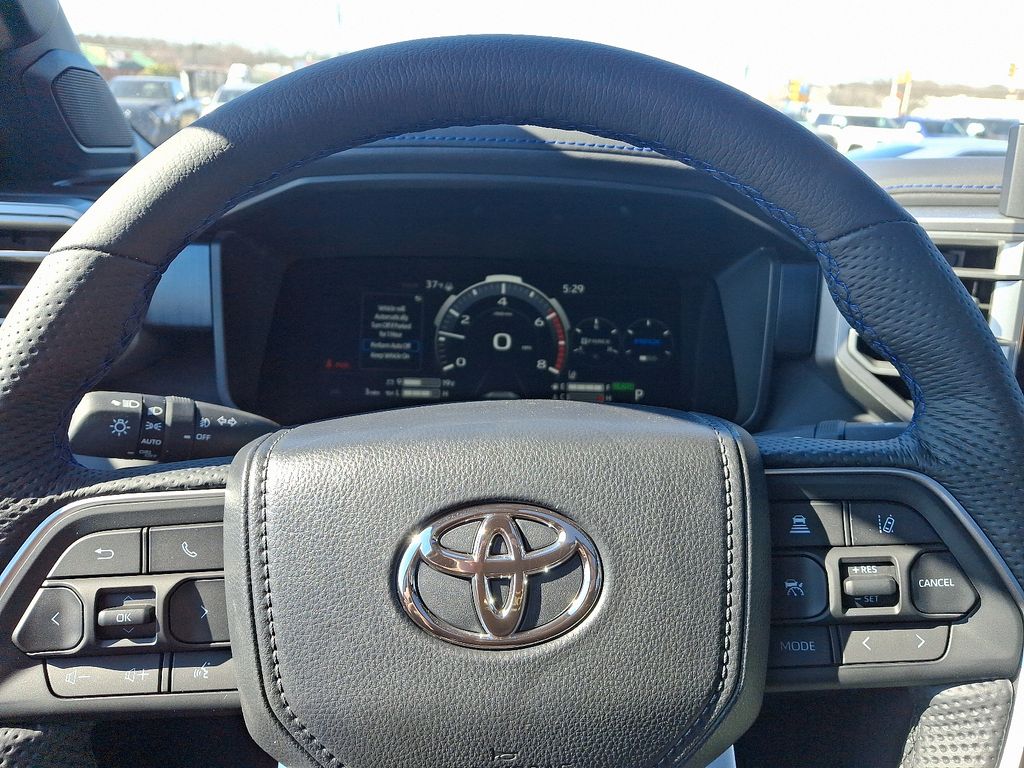 2025 Toyota Tundra Platinum 7