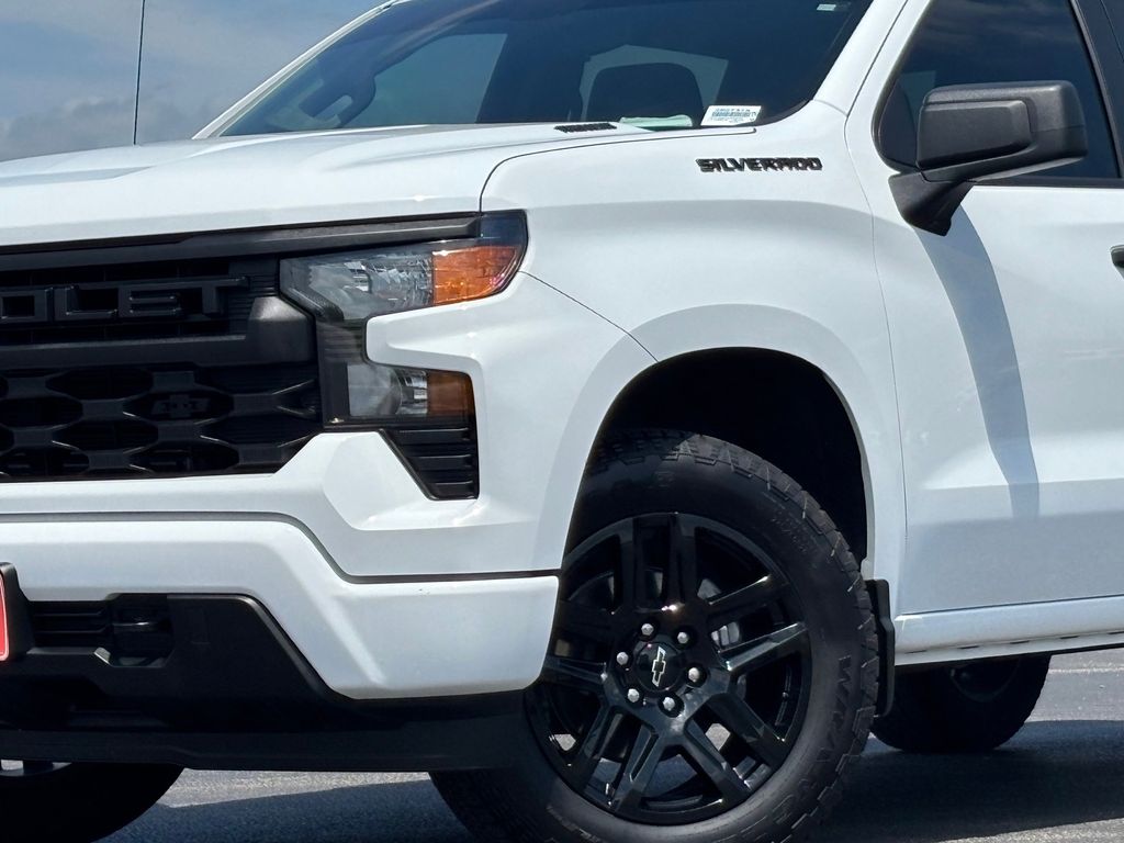 Used Car 2025 Chevrolet Silverado 1500  Custom For Sale Under $40,000 In Austin, Texas