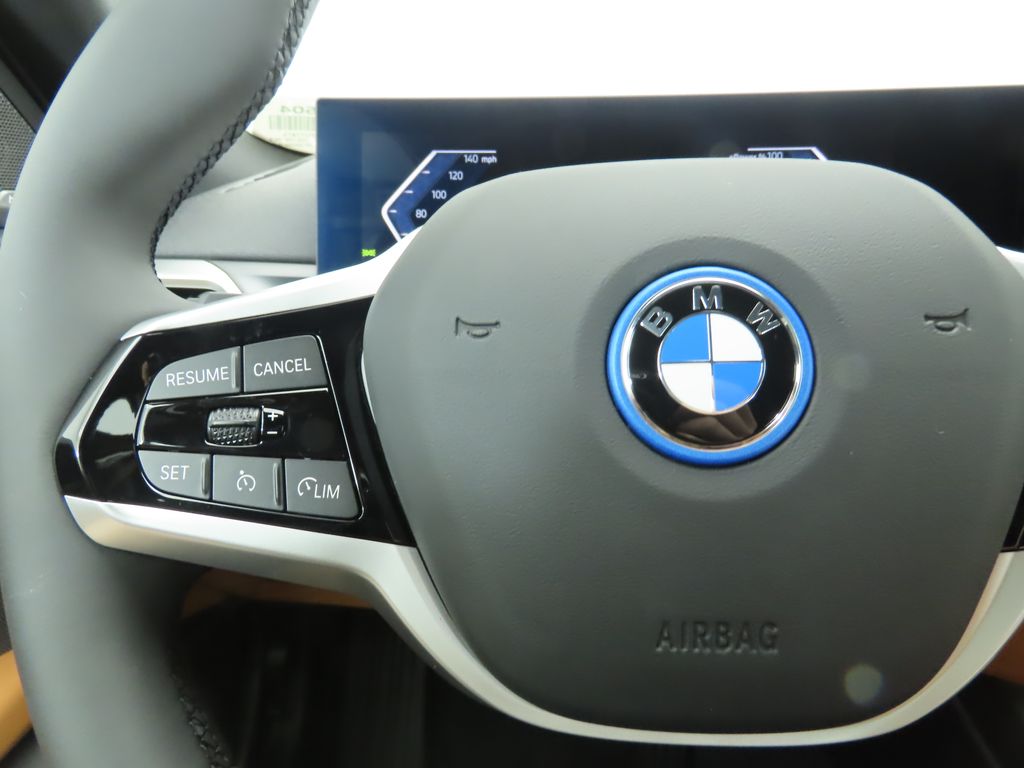 2025 BMW i4 eDrive40 11