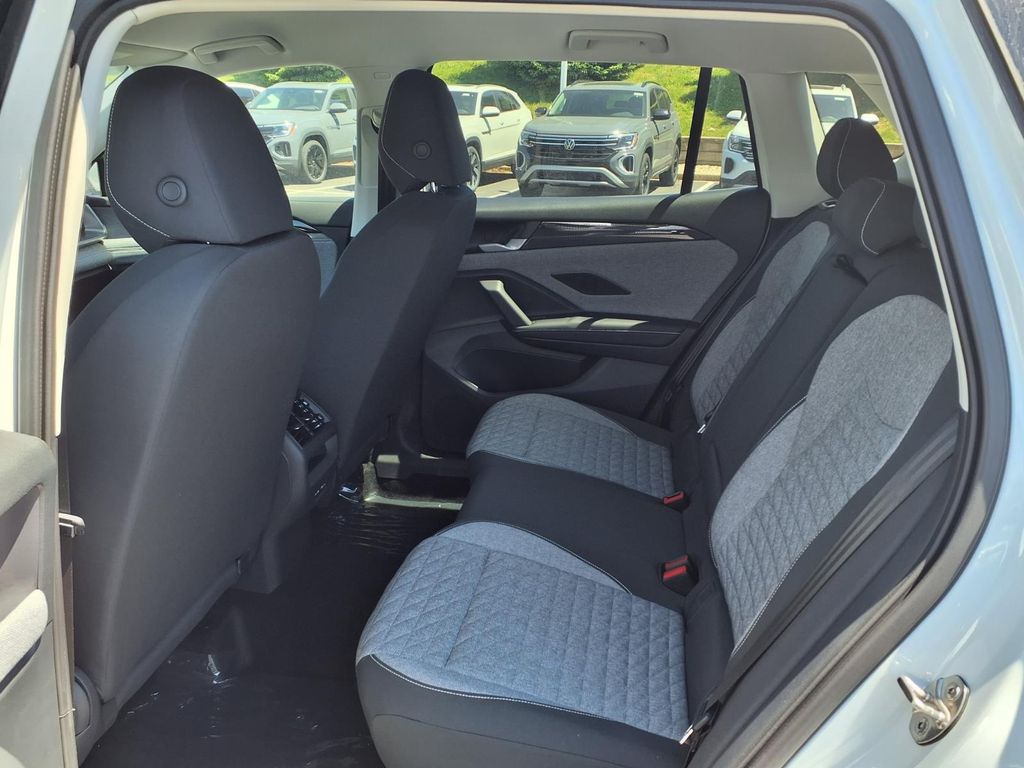 New 2026 Pure White Volkswagen 2.0T S image 19
