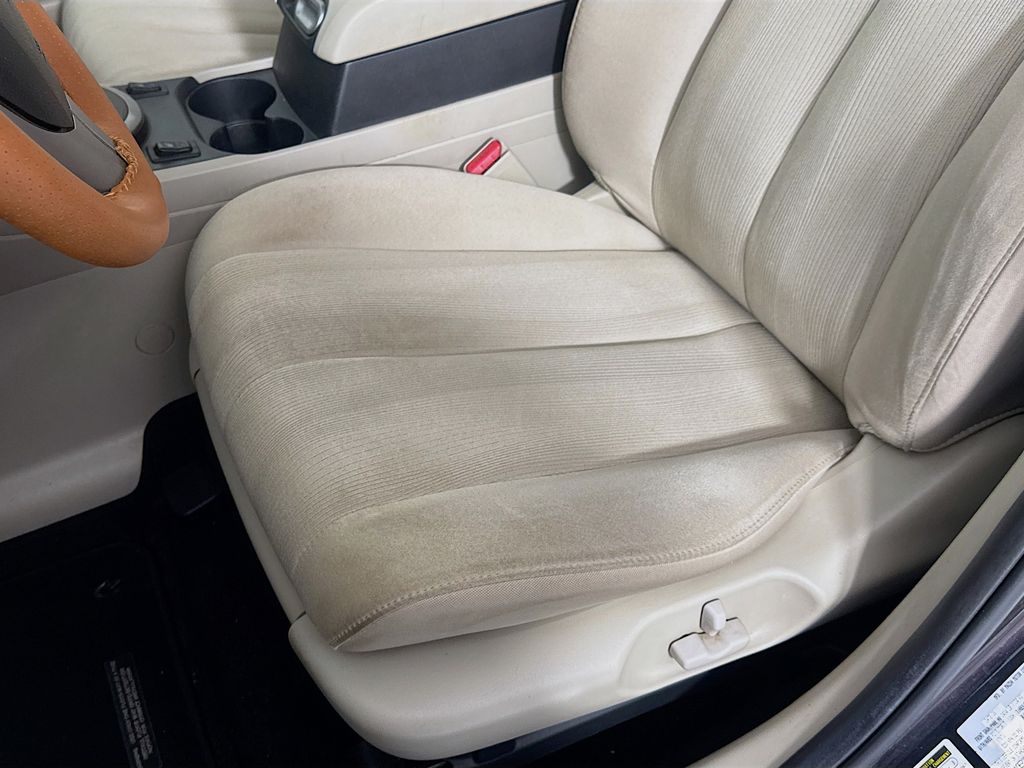 Used Car 2011 Mazda Cx-7  I Sport For Sale Under $10,000 In Austin, Texas