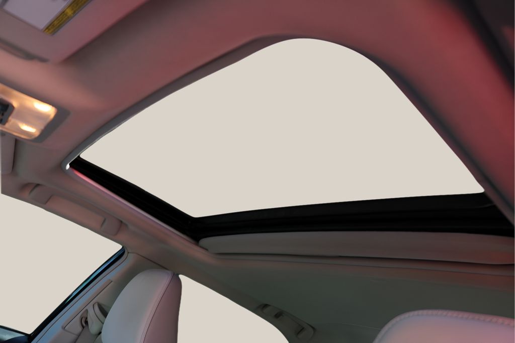 Used Car 2017 Toyota Camry Hybrid  Xle For Sale Under $20,000 In Austin, Texas