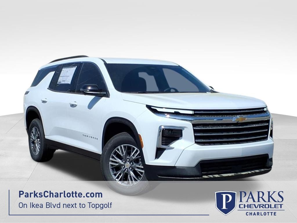 Summit White 2026 Chevrolet Traverse SUV / Crossover Front-Wheel Drive 8-Speed Automatic