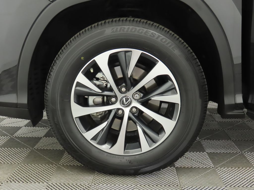 Thumbnail: 2022 Lexus RX - 30