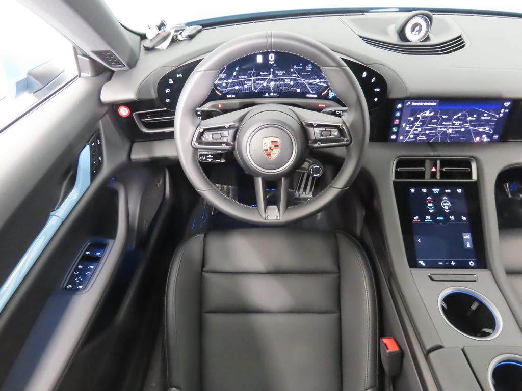 Thumbnail: 2023 Porsche Taycan - 15